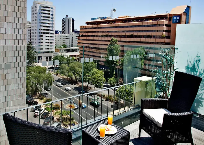 America Diamonds Hotel&sushi Bar 3* Lisbona