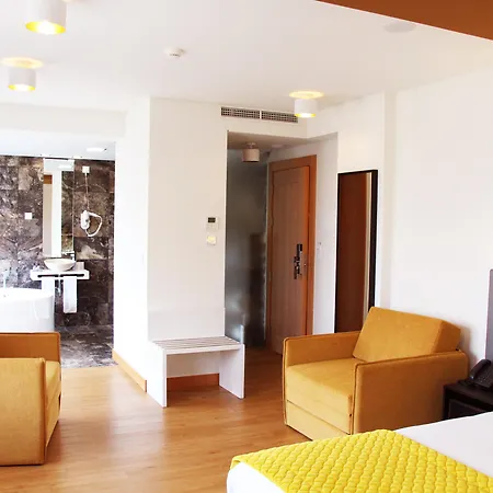 Hotel America Diamonds