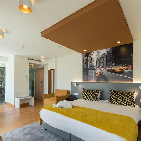 Hotel America Diamonds