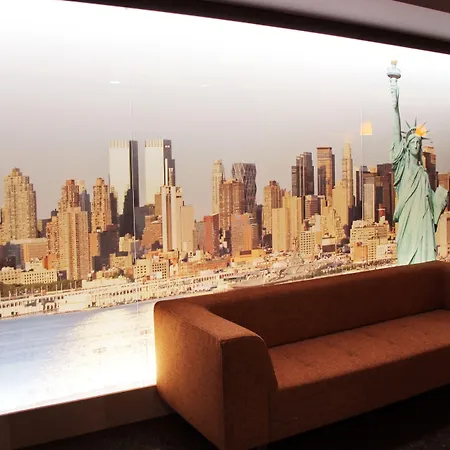 America Diamonds Hotel