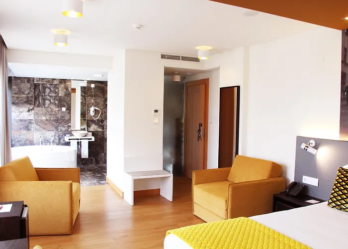 Hotel America Diamonds